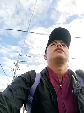 _andrea30 from StripChat