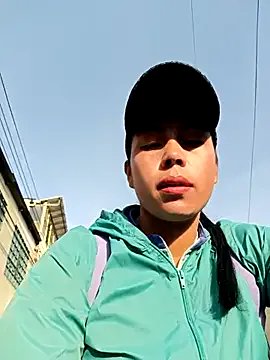 _andrea30 from StripChat