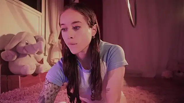 _Avriles_ from StripChat