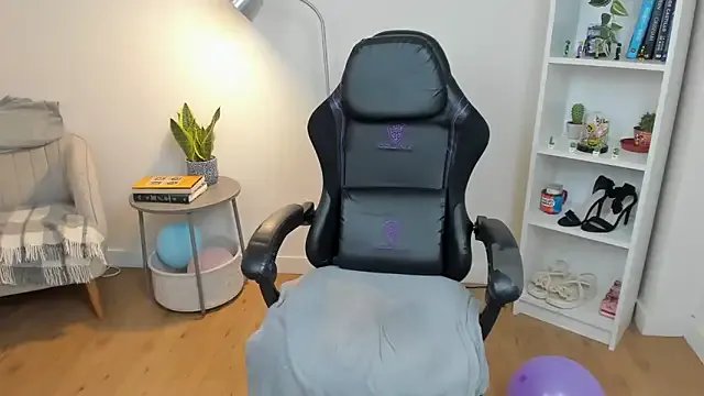 _BellaEvans_ from StripChat