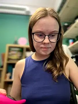 _CherryBloom_ from StripChat