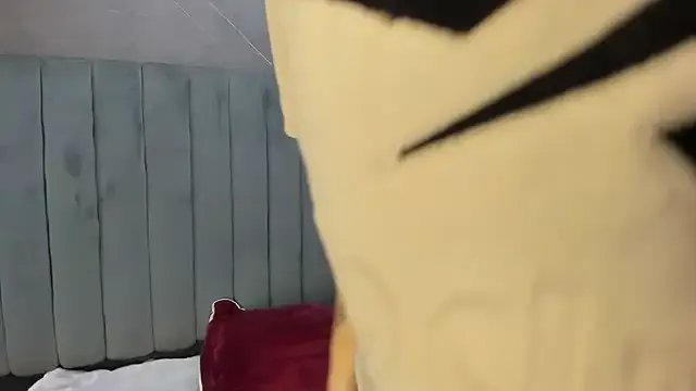  _Hannah_Hot chat room