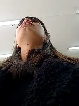 _Isabella-7 from StripChat