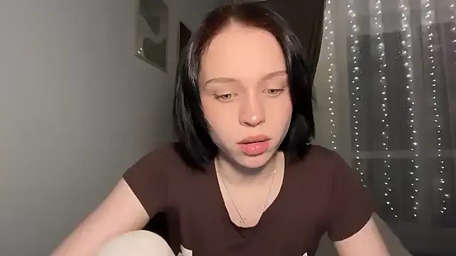  _luna_fox_ chat room