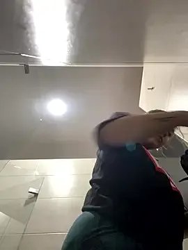 _ManuVeelez from StripChat