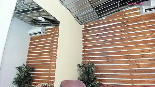 _MeganRain from StripChat