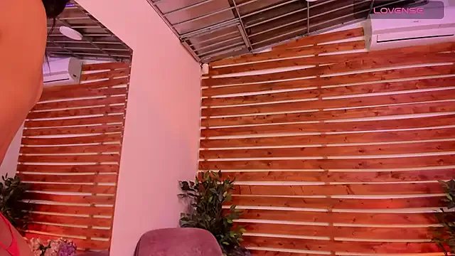 _MeganRain from StripChat