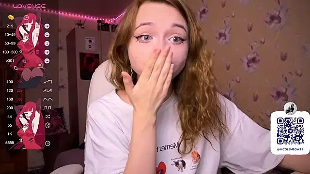 _SofiaBrown from StripChat