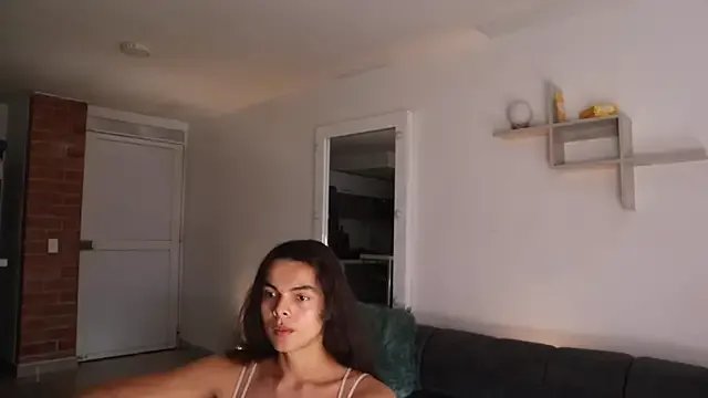 _Vahos_ from StripChat