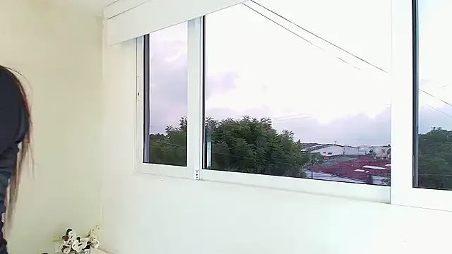 _Victoria_Collins from StripChat