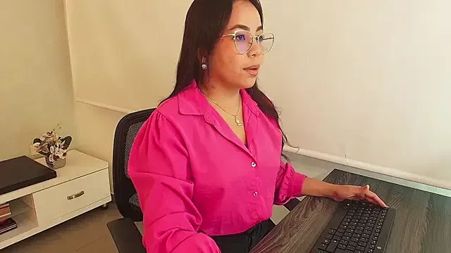 _Victoria_Collins from StripChat