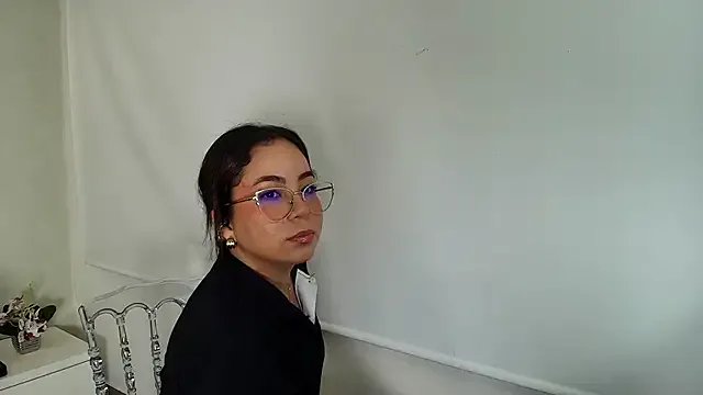 _Victoria_Collins from StripChat