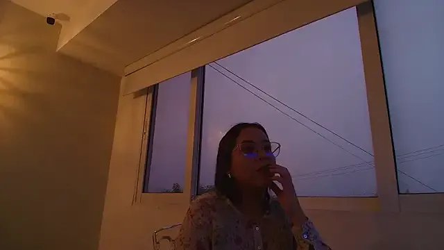 _Victoria_Collins from StripChat