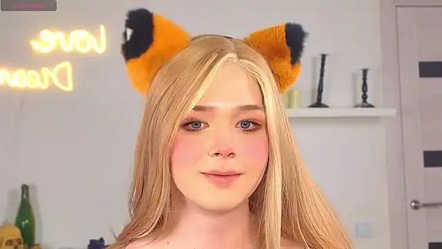 _yourFoxy_ from StripChat