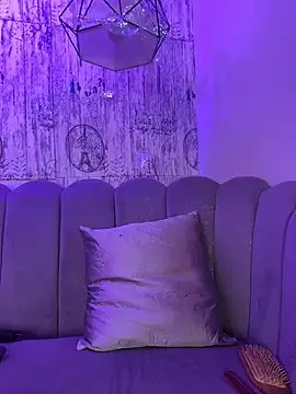  AbyThompson chat room