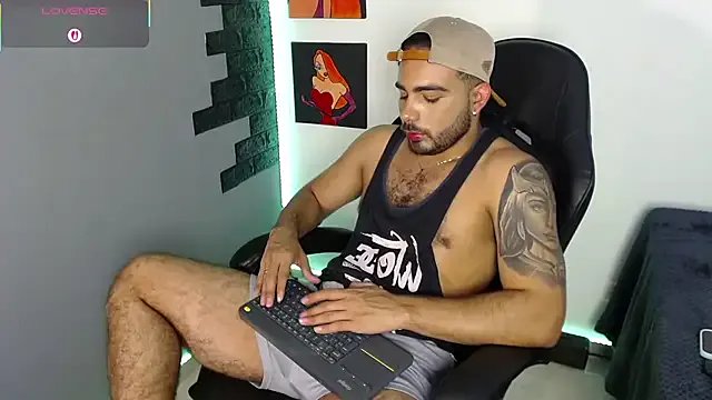  adamhairy chat room