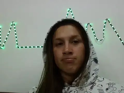 Adara27 from StripChat