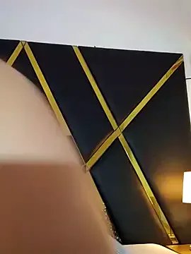 Adel_Nesbiit from StripChat