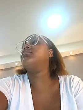  Adelehottman chat room