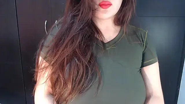 AdharaLujan from StripChat