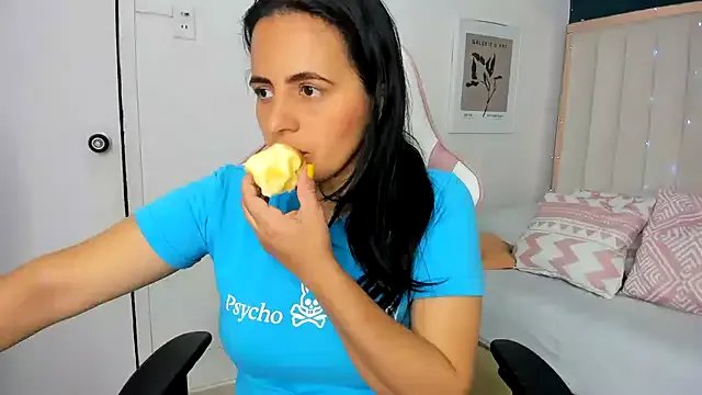 africa_holmes from StripChat