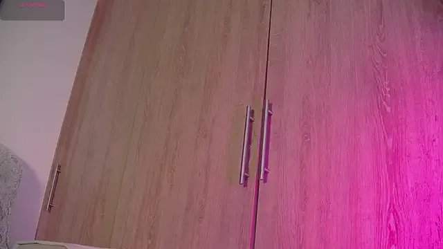 aidaadams from StripChat