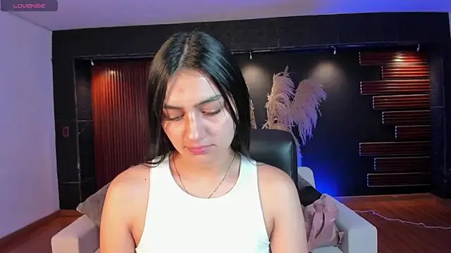 AidaJones from StripChat