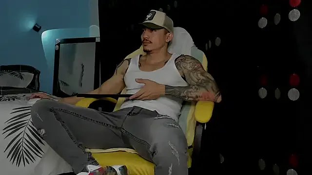 Alex_motta from StripChat