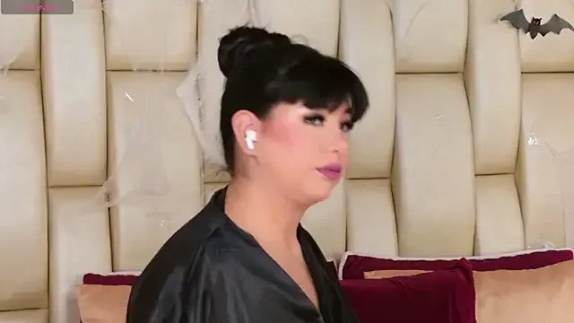 Alexa_Miss from StripChat