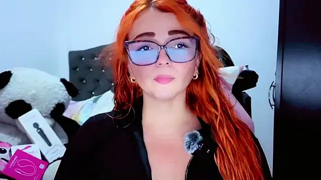 Alexatexa2929 from StripChat