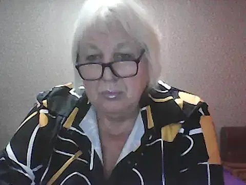 Alexia64231 from StripChat