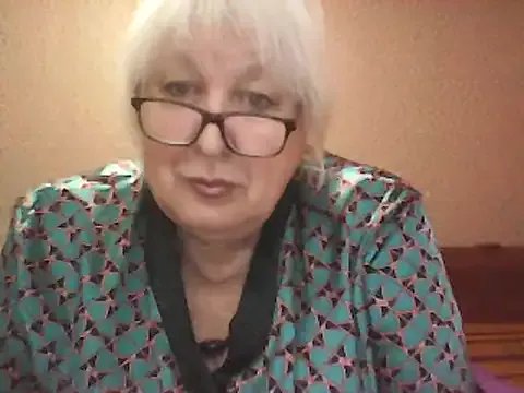 Alexia64231 from StripChat