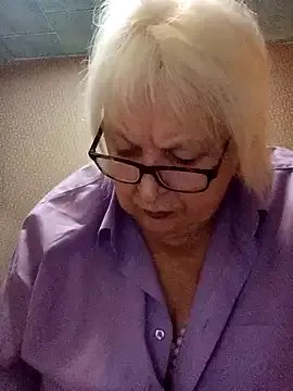 Alexia64231 from StripChat