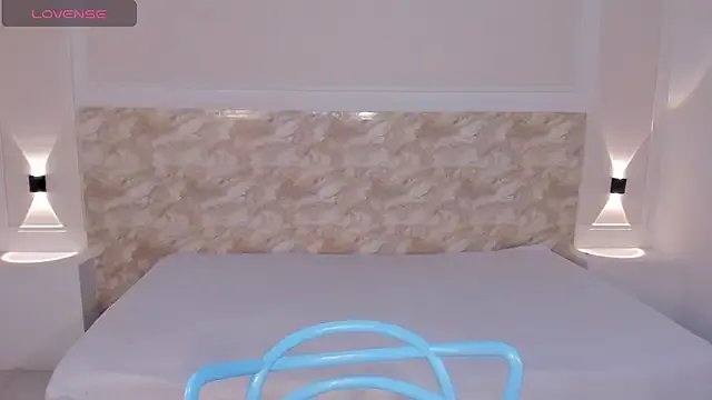 AliceRoss0 from StripChat