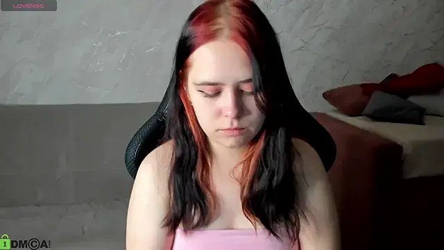 Alis_Platt from StripChat