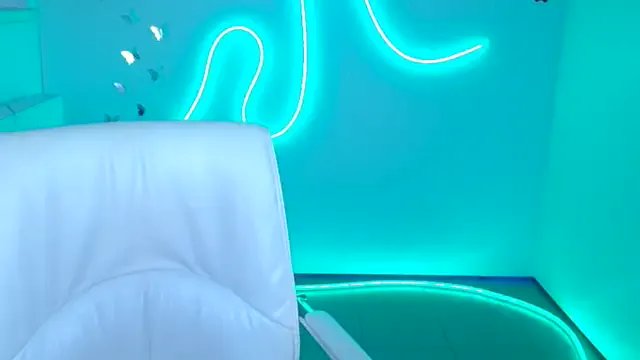  Amanda_Swannn chat room