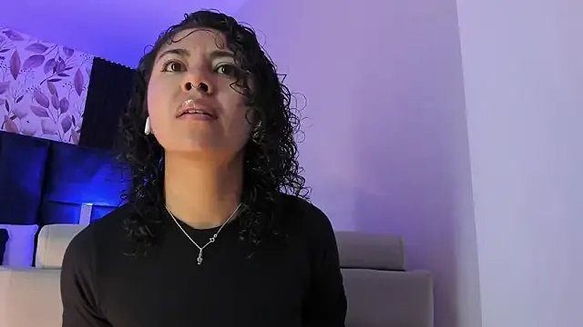 Amareto_ from StripChat