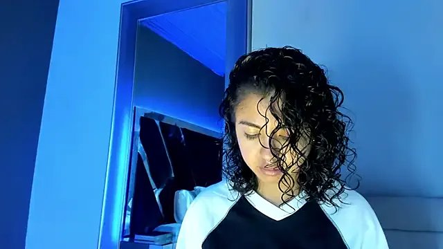 Amareto_ from StripChat