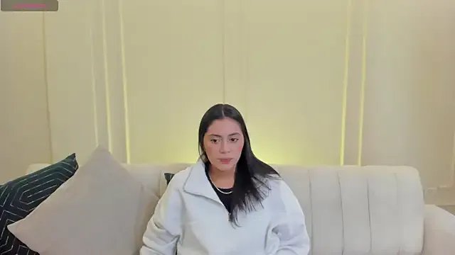  AmbarJames_ chat room