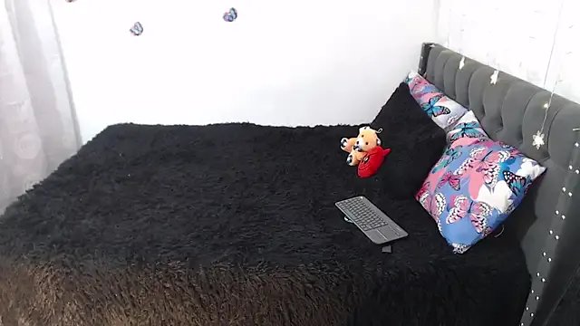 amberbakee from StripChat