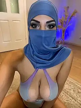 Amberonee31 from StripChat