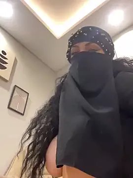 Amberonee31 from StripChat