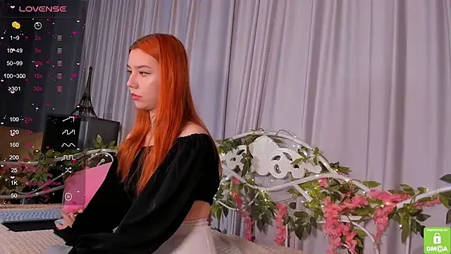 Amelia_skyy from StripChat