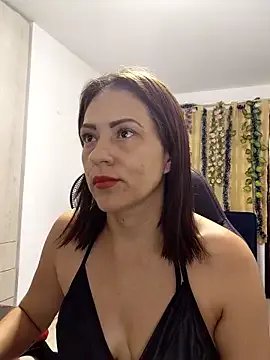  amelie_rose__ chat room