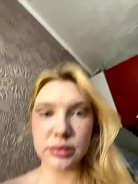 AmmyHot from StripChat