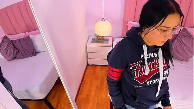 Amy_Ferreira from StripChat