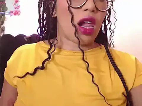 AmyBriiggs from StripChat