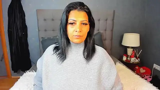 AmyCubes from StripChat