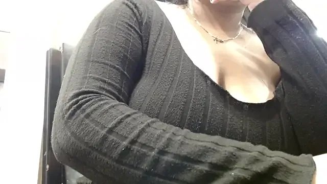 Anabelle_00_ from StripChat