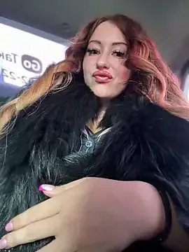 AndreaMood from StripChat